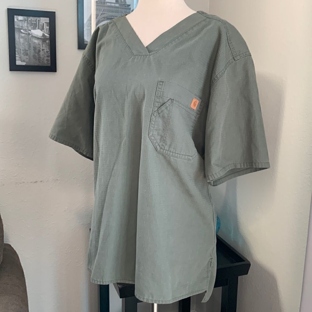 Carhartt scrub top olive green color size medium